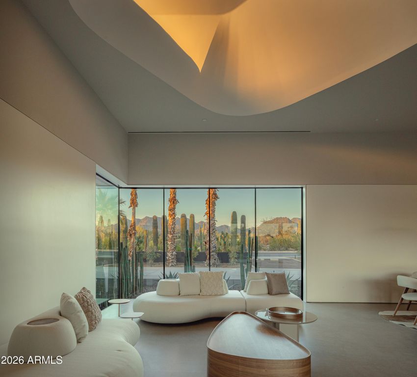 3427 E STANFORD Drive, Paradise Valley, AZ 85253 — photo 2