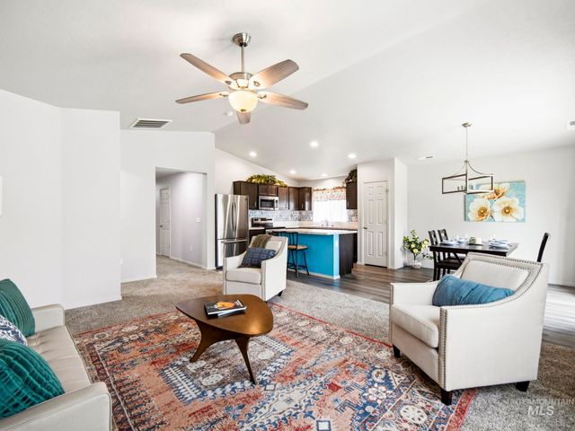 17546 N Newdale Ave, Nampa, ID 83687