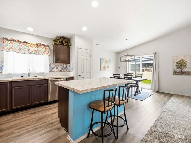 17546 N Newdale Ave, Nampa, ID 83687