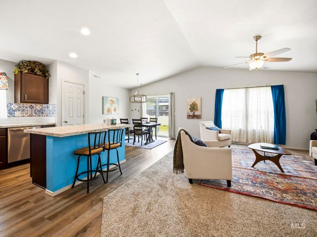 17546 N Newdale Ave, Nampa, ID 83687