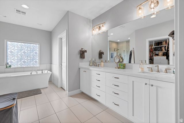 3461 E BARREL ROLL DR, St. George, UT 84790