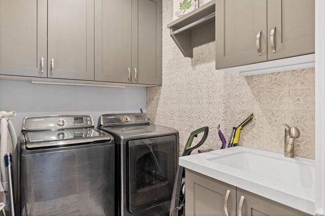 3461 E BARREL ROLL DR, St. George, UT 84790