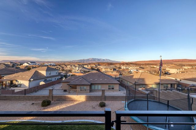 3461 E BARREL ROLL DR, St. George, UT 84790
