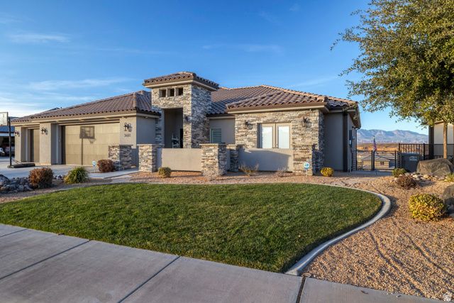 3461 E BARREL ROLL DR, St. George, UT 84790