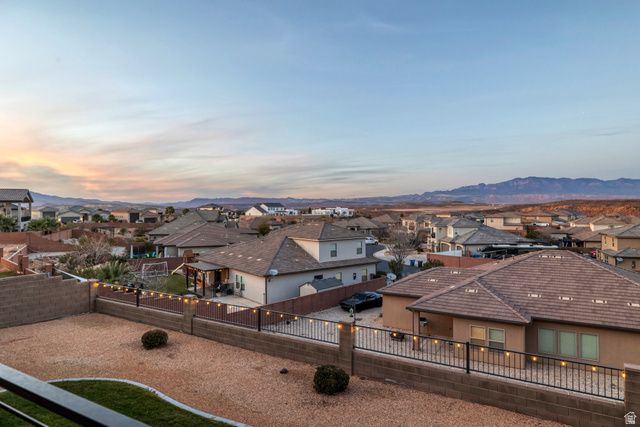 3461 E BARREL ROLL DR, St. George, UT 84790