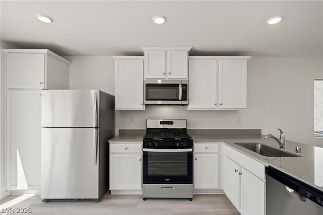 6760 Violet Cascade Avenue, Las Vegas, NV 89156