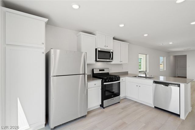 6760 Violet Cascade Avenue, Las Vegas, NV 89156