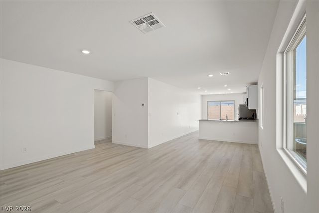 6760 Violet Cascade Avenue, Las Vegas, NV 89156