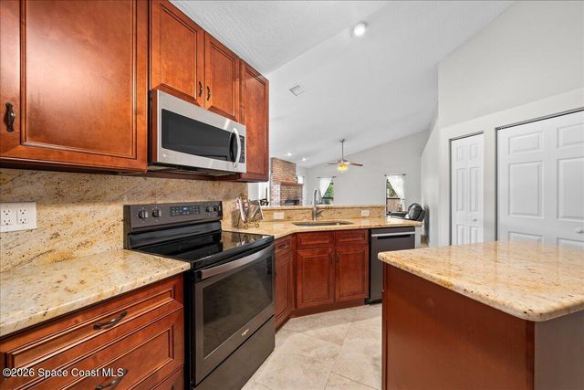 3055 Kershaw Court, Melbourne, FL 32934