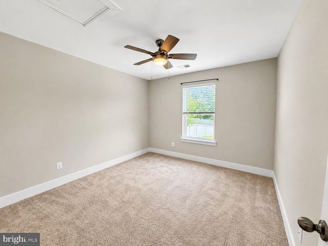 5707 LOWELL ST, Brooklyn, MD 21225