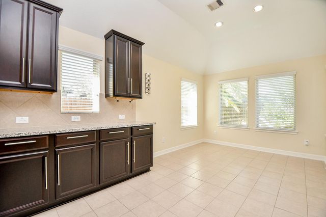 8223 Summer Lake Pass Lane, Richmond, TX 77469