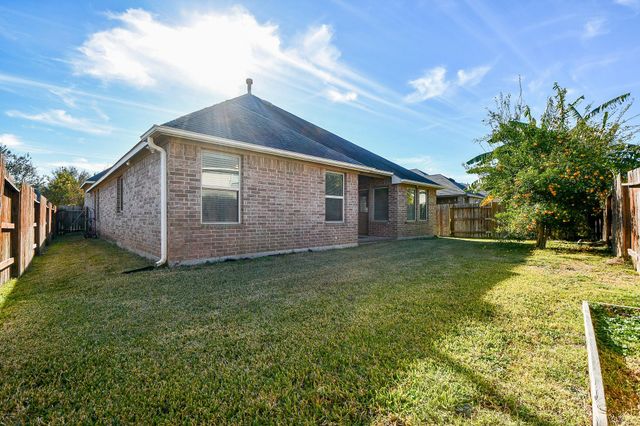8223 Summer Lake Pass Lane, Richmond, TX 77469