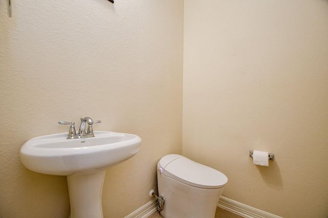 8223 Summer Lake Pass Lane, Richmond, TX 77469