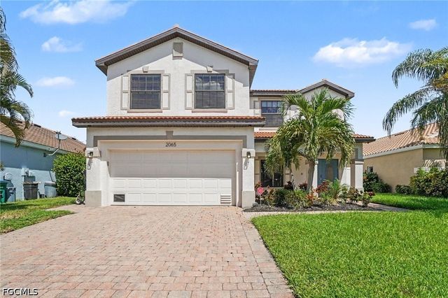 2065 Cape Heather CIR, Cape Coral, FL 33991