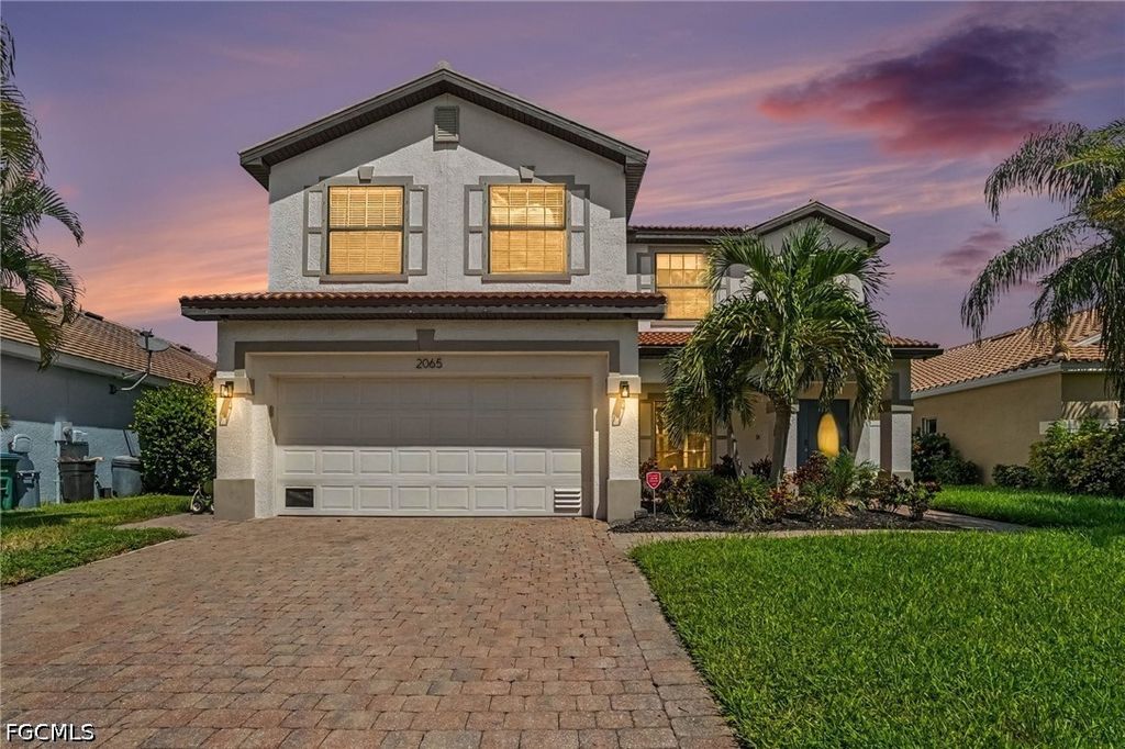 2065 Cape Heather CIR, Cape Coral, FL 33991