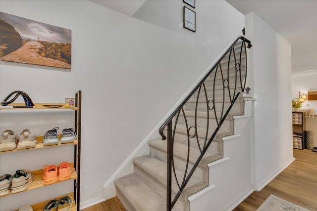 131 Williamstown Court 131, Newington, CT 06111