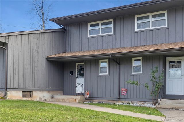 131 Williamstown Court 131, Newington, CT 06111