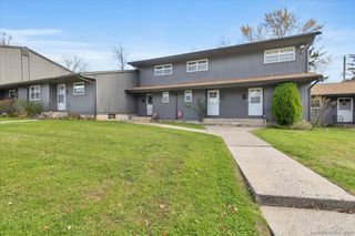 131 Williamstown Court 131, Newington, CT 06111