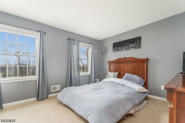 7 General Morgan Lane, Lebanon Twp., NJ 08826