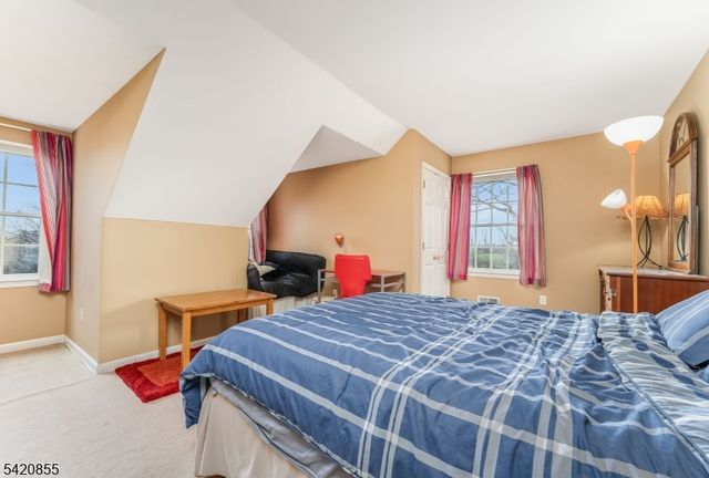 7 General Morgan Lane, Lebanon Twp., NJ 08826