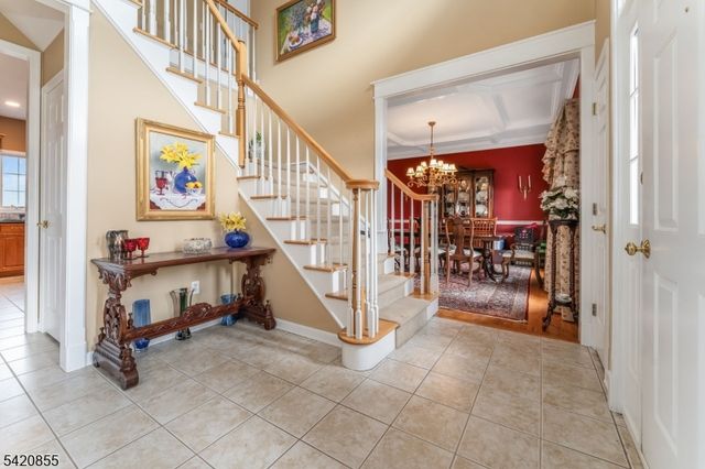 7 General Morgan Lane, Lebanon Twp., NJ 08826