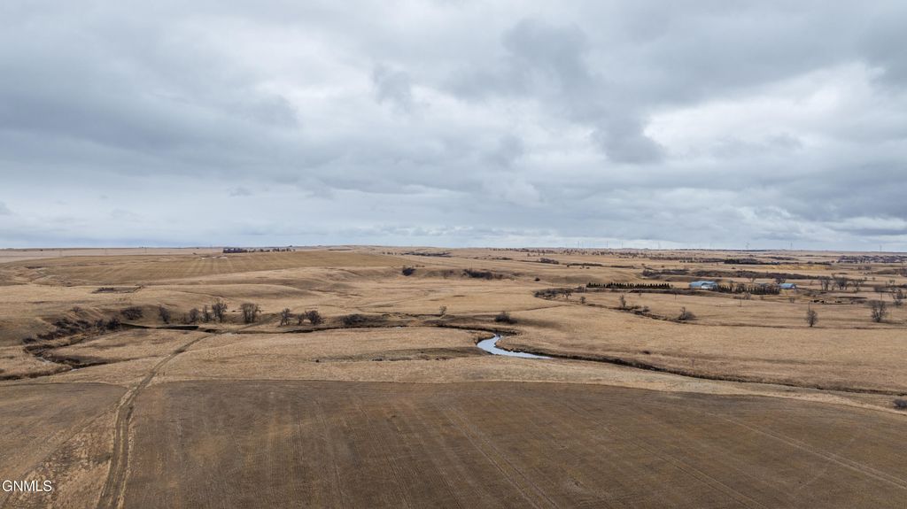 1402 57th Avenue SW, Beulah, ND 58523 photo 164