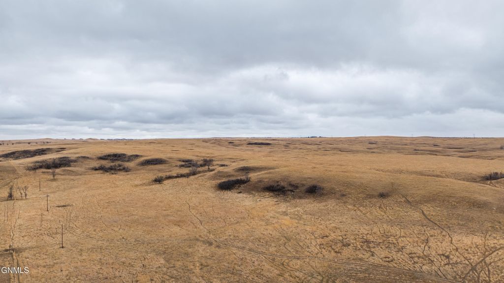 1402 57th Avenue SW, Beulah, ND 58523 photo 166