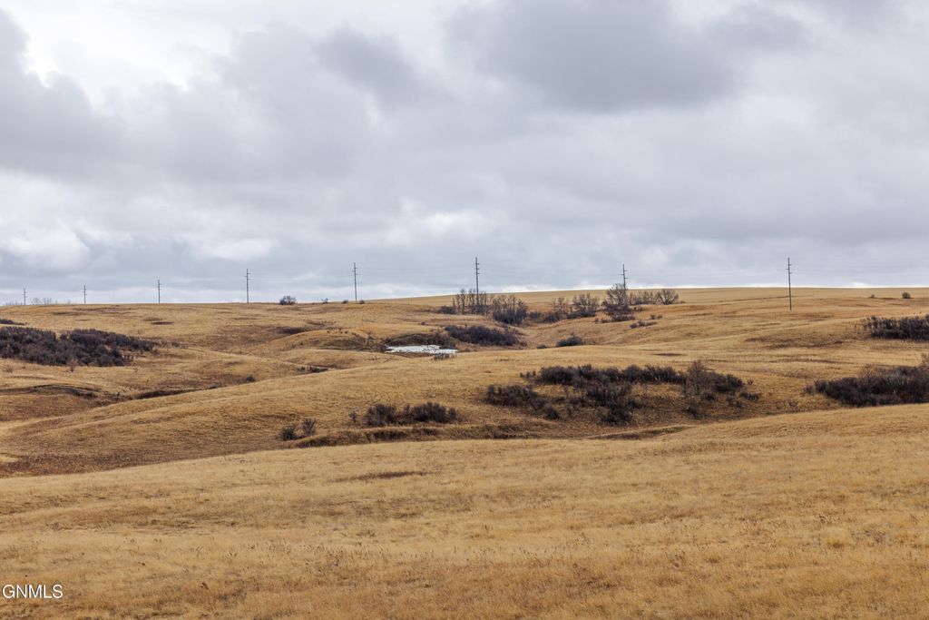 1402 57th Avenue SW, Beulah, ND 58523 photo 178