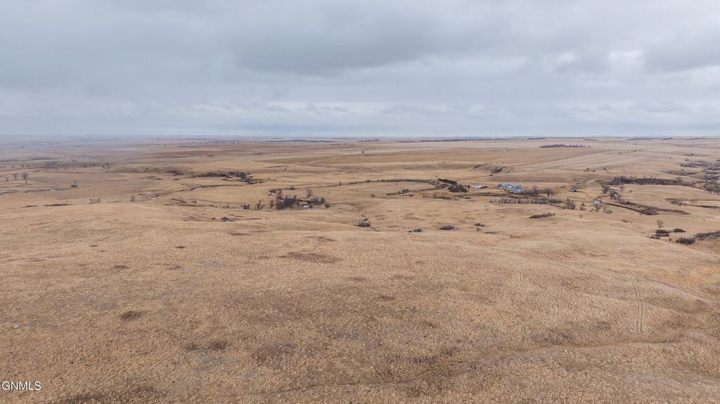 1402 57th Avenue SW, Beulah, ND 58523 photo 182