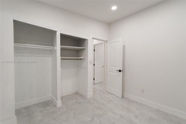 4041 NE 15th Ter, Pompano Beach, FL 33064