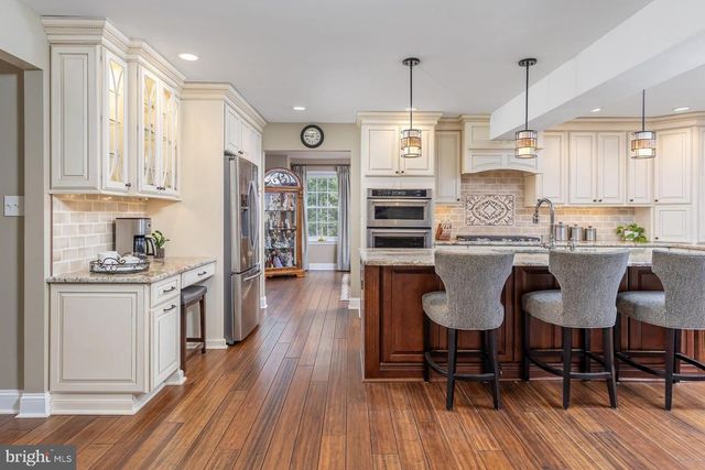 761 RATTLING RUN RD, Mickleton, NJ 08056