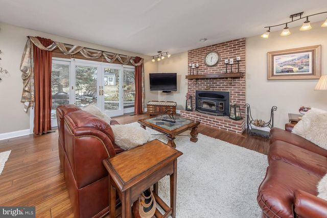 761 RATTLING RUN RD, Mickleton, NJ 08056