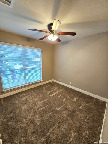 15827 MANES GRV, San Antonio, TX 78247