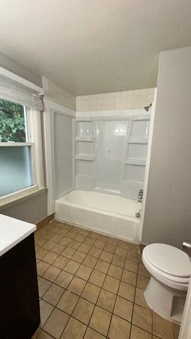 7597 Ziegler Street, Taylor, MI 48180