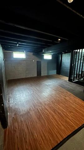 7597 Ziegler Street, Taylor, MI 48180