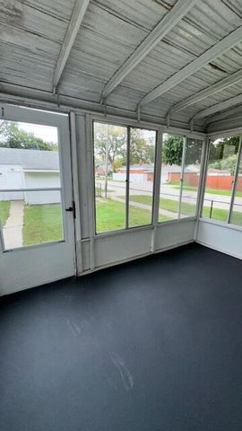 7597 Ziegler Street, Taylor, MI 48180