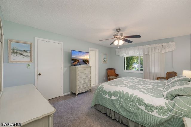 385 Palm DR 1732, Naples, FL 34112