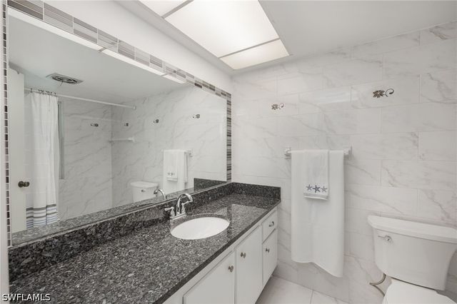 385 Palm DR 1732, Naples, FL 34112