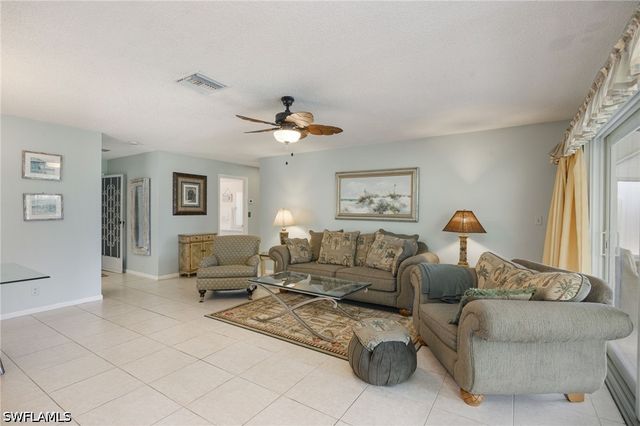 385 Palm DR 1732, Naples, FL 34112