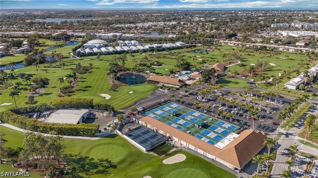 385 Palm DR 1732, Naples, FL 34112