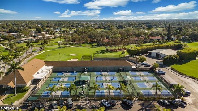 385 Palm DR 1732, Naples, FL 34112