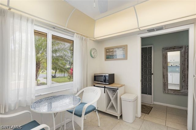 385 Palm DR 1732, Naples, FL 34112