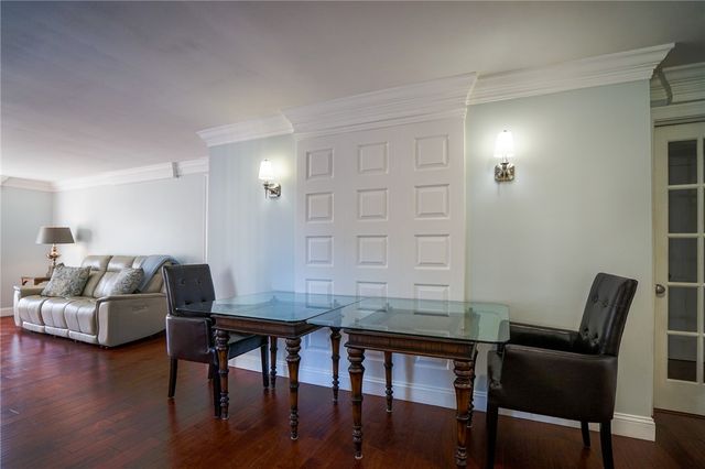 6 Tryon Avenue, East Providence, RI 02916