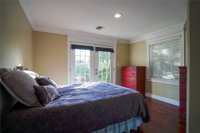 6 Tryon Avenue, East Providence, RI 02916