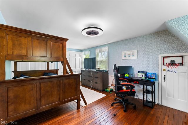 830 Blueberry Hill Drive, Canfield, OH 44406