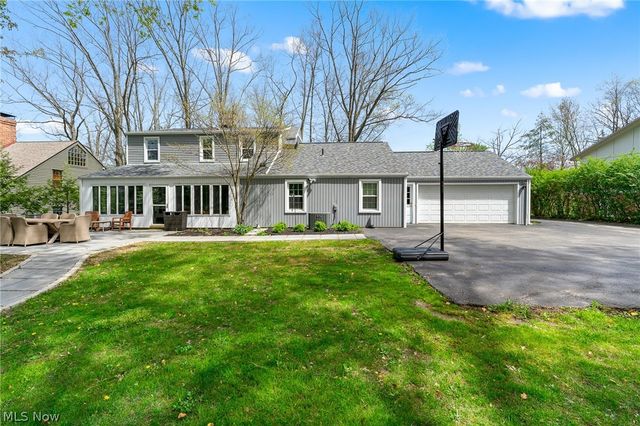 830 Blueberry Hill Drive, Canfield, OH 44406
