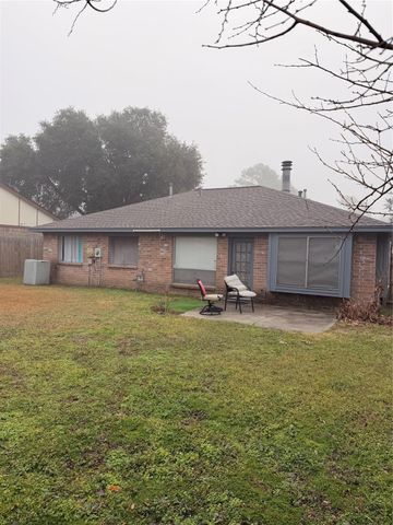 8010 Western Trail Drive, Houston, TX 77040