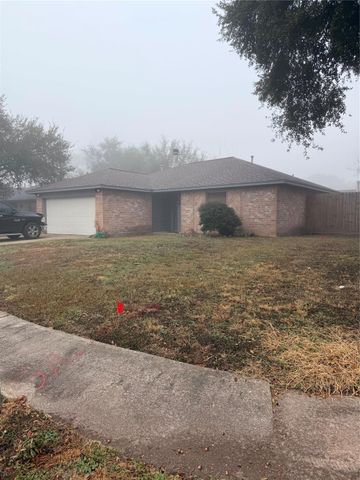 8010 Western Trail Drive, Houston, TX 77040