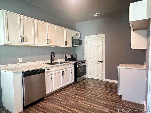 717 N Alabama Avenue, Okmulgee, OK 74447