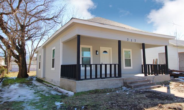 717 N Alabama Avenue, Okmulgee, OK 74447